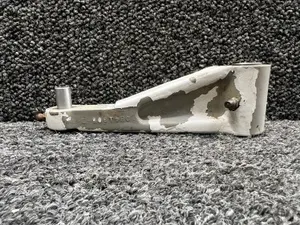 0841002-2 (Cast: 0841005-3) Cessna 310N Nose Gear Torque Link Lower